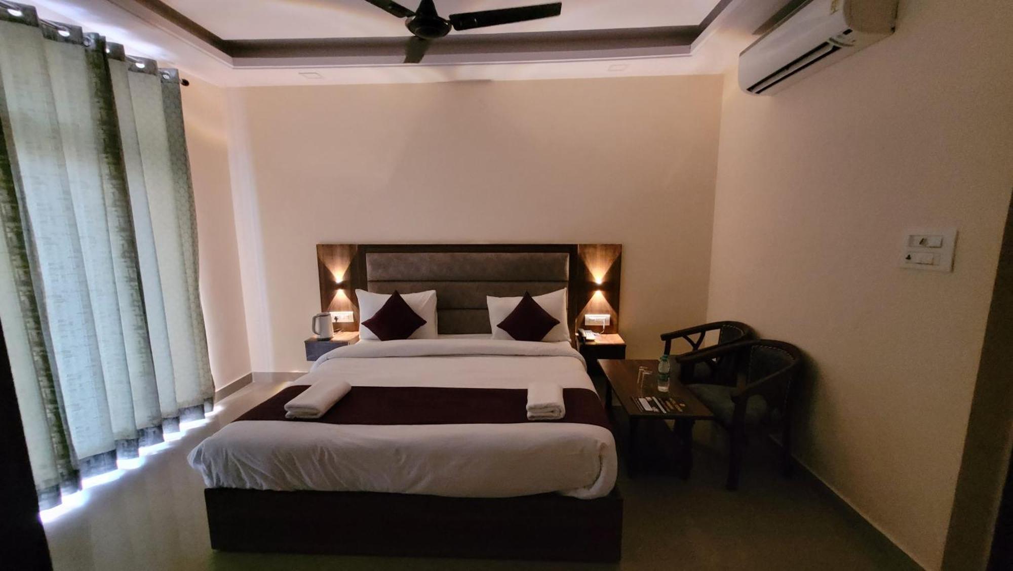 Hotel Keshav Nandan By The Shivaay リシケーシュ エクステリア 写真