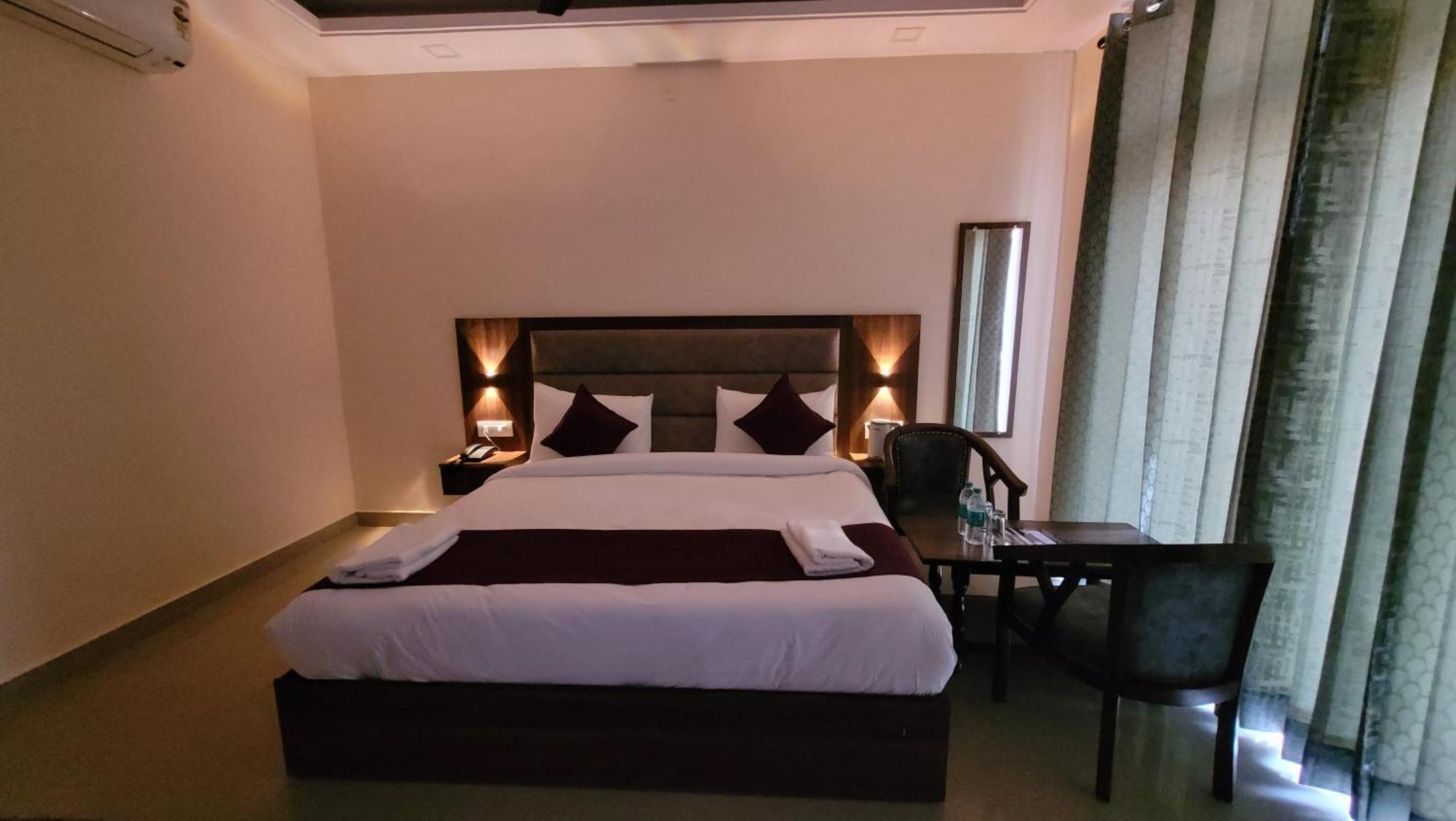 Hotel Keshav Nandan By The Shivaay リシケーシュ エクステリア 写真