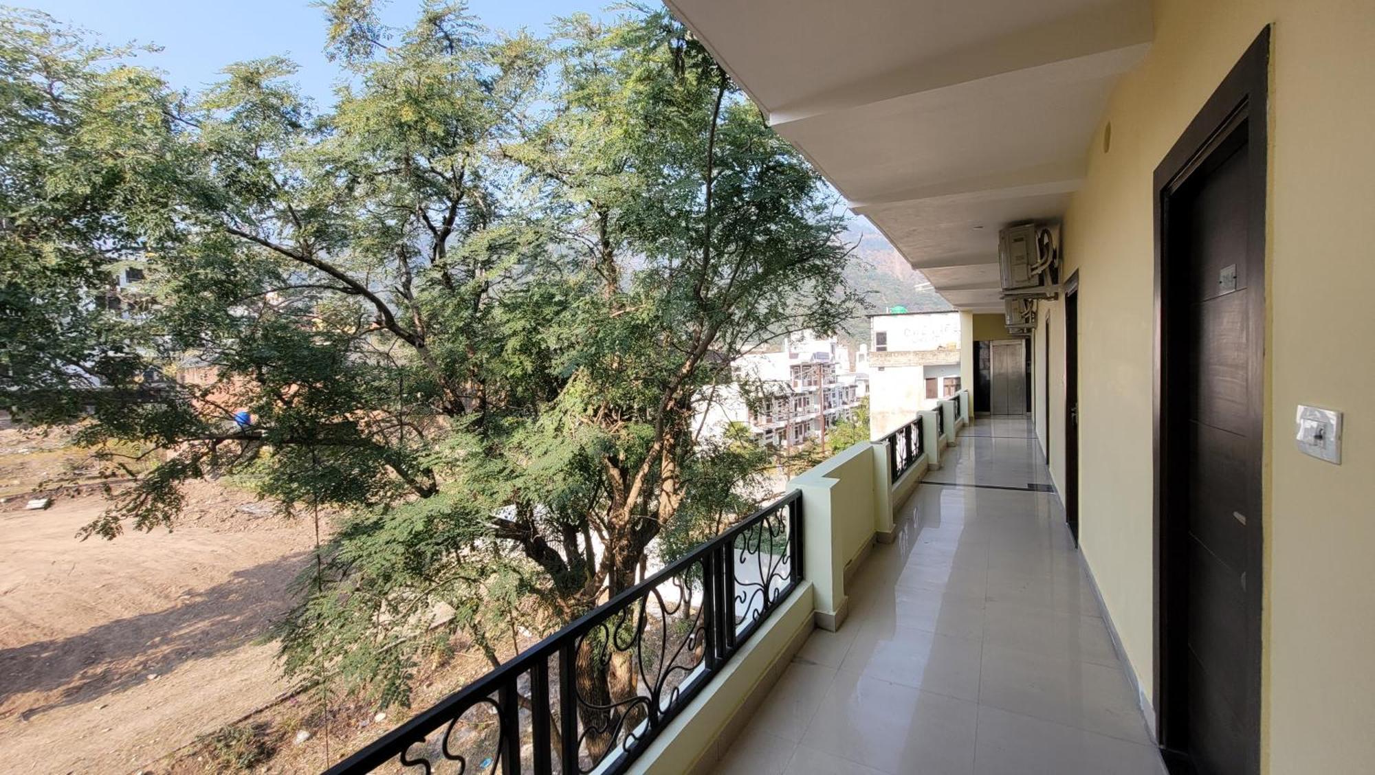 Hotel Keshav Nandan By The Shivaay リシケーシュ エクステリア 写真